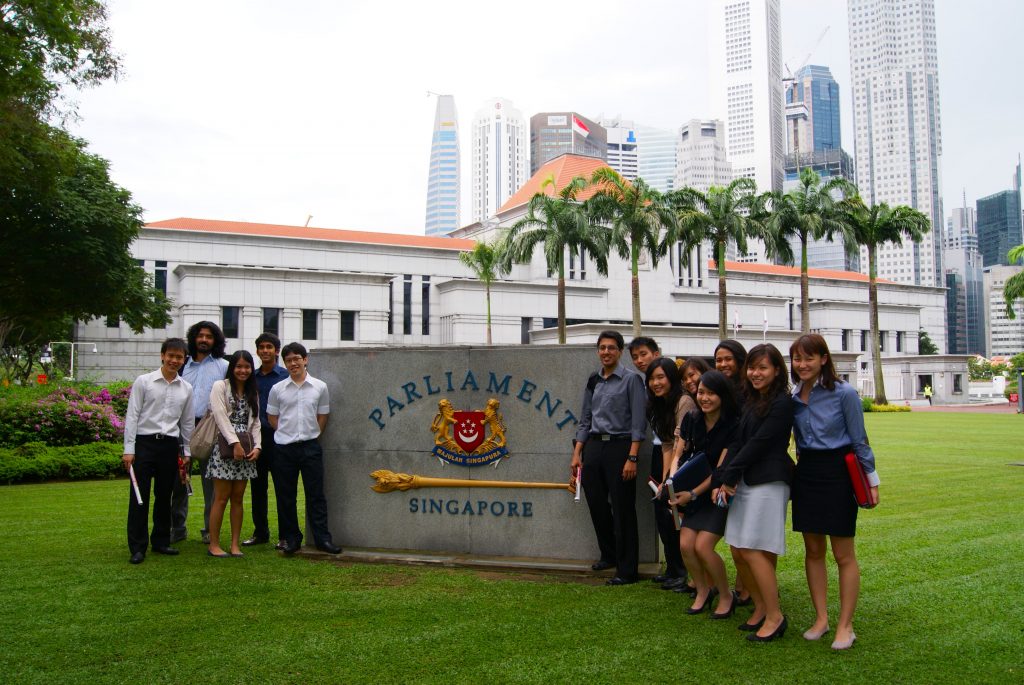 School of Law, Singapore University